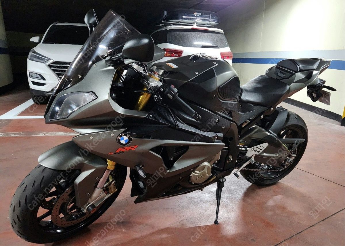BMW S 1000 RR main