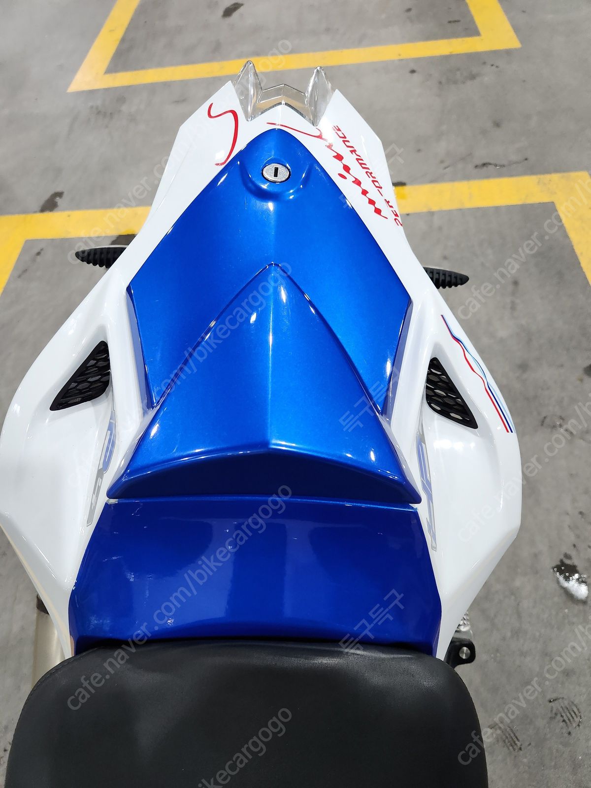 BMW S 1000 RR 7