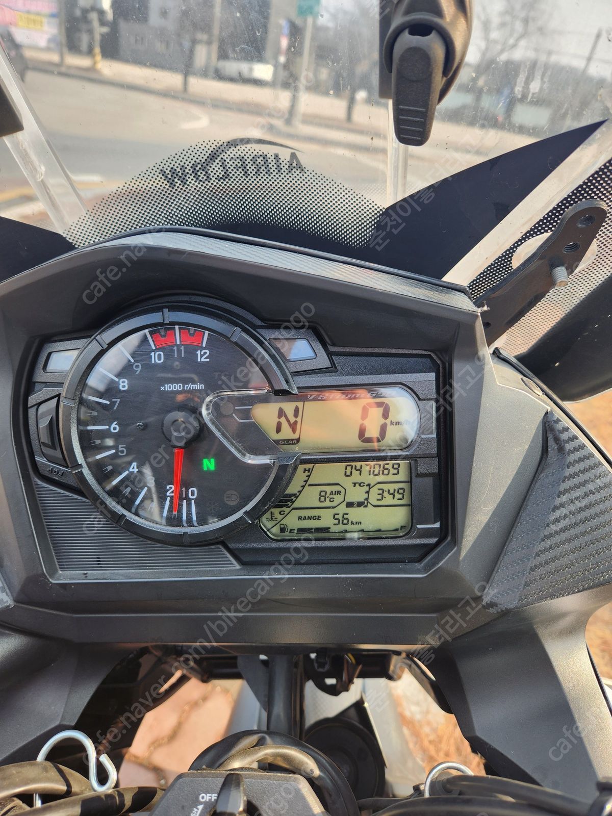 스즈키 브이스트롬 650 XT 9