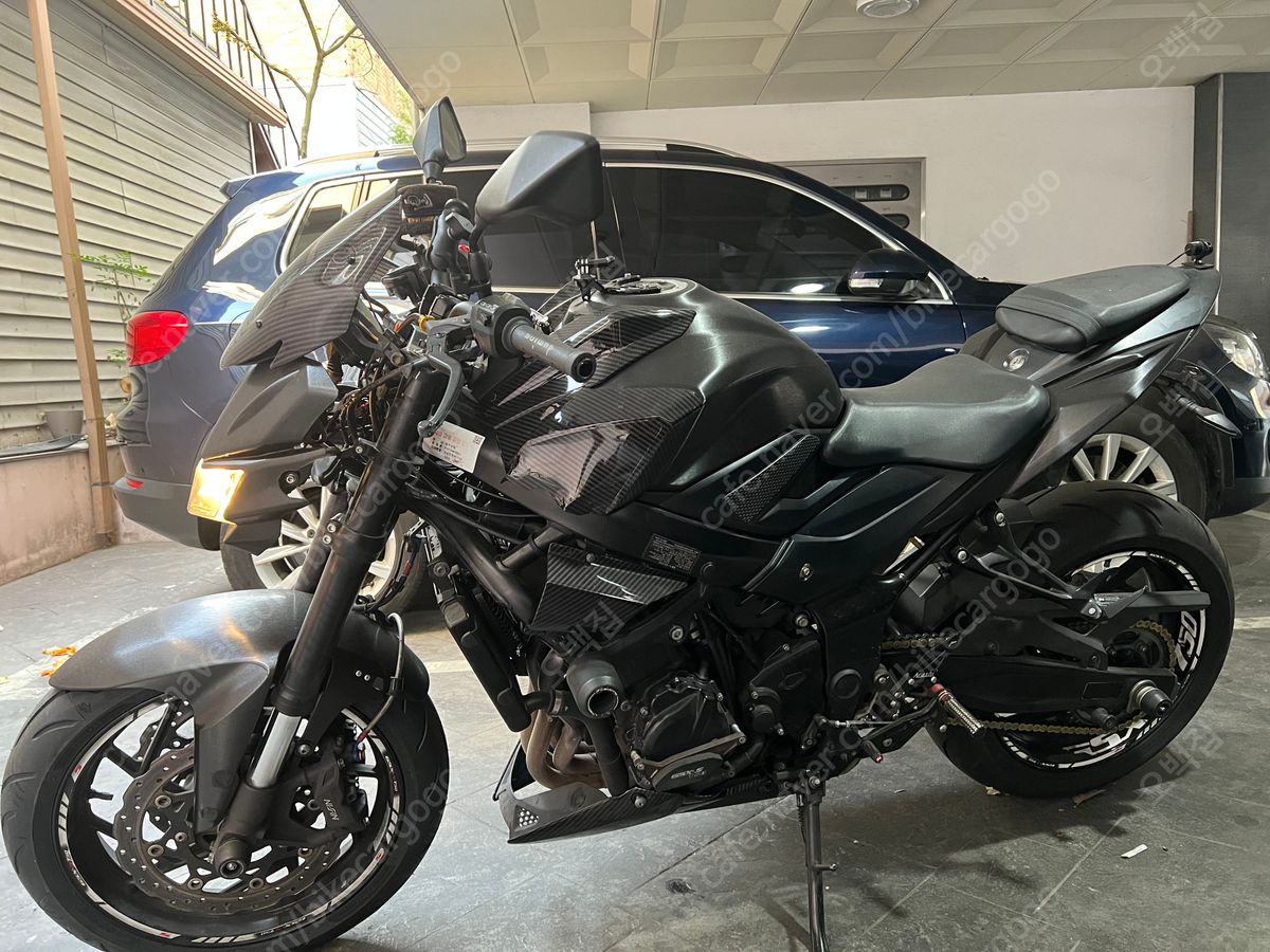 스즈키 GSX S 750 6