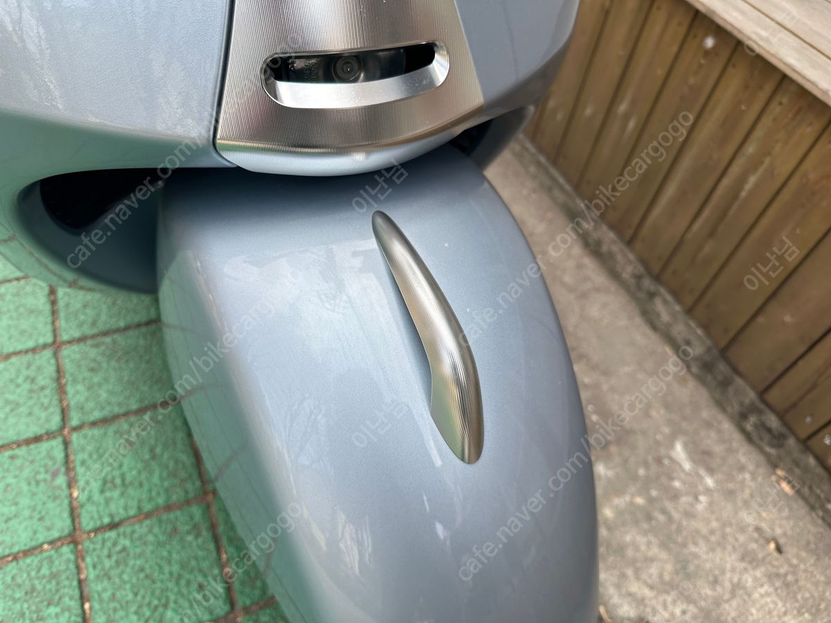 베스파 GTS 300 슈퍼테크 4