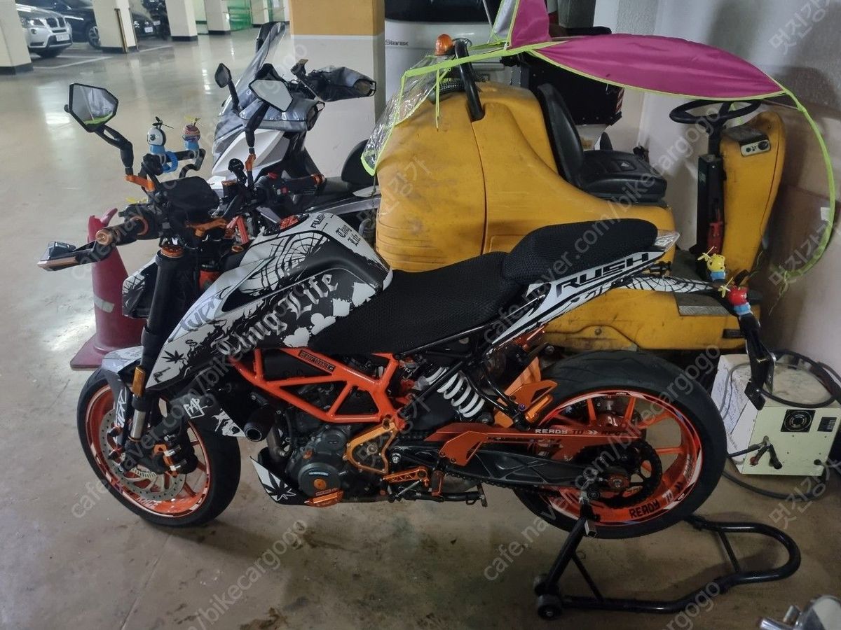 KTM 390 듀크 main