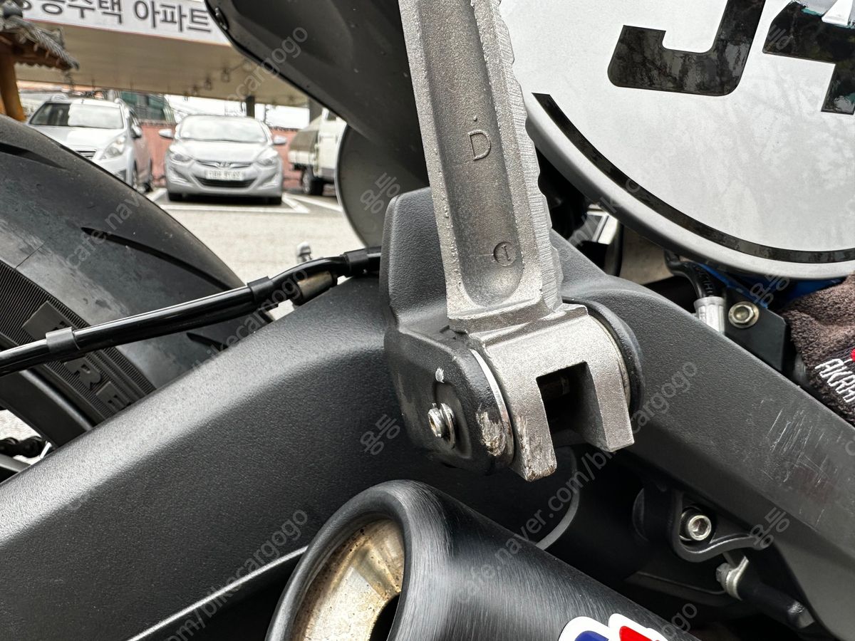 두카티 스크램블러 카페 레이서 21