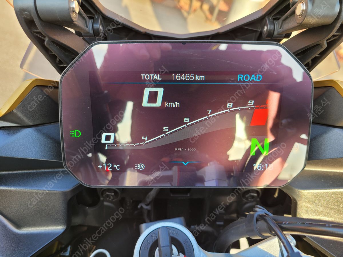 BMW F 900 XR 12