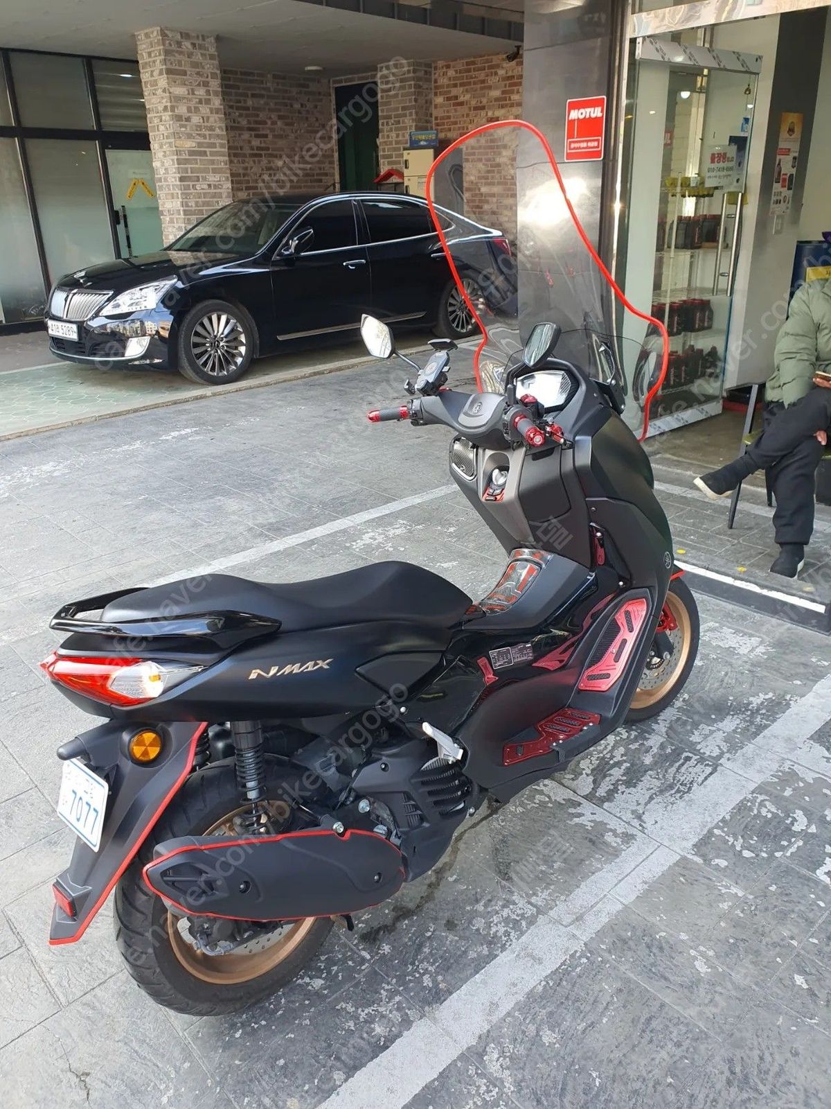 야마하 NMAX 125 thumb 2