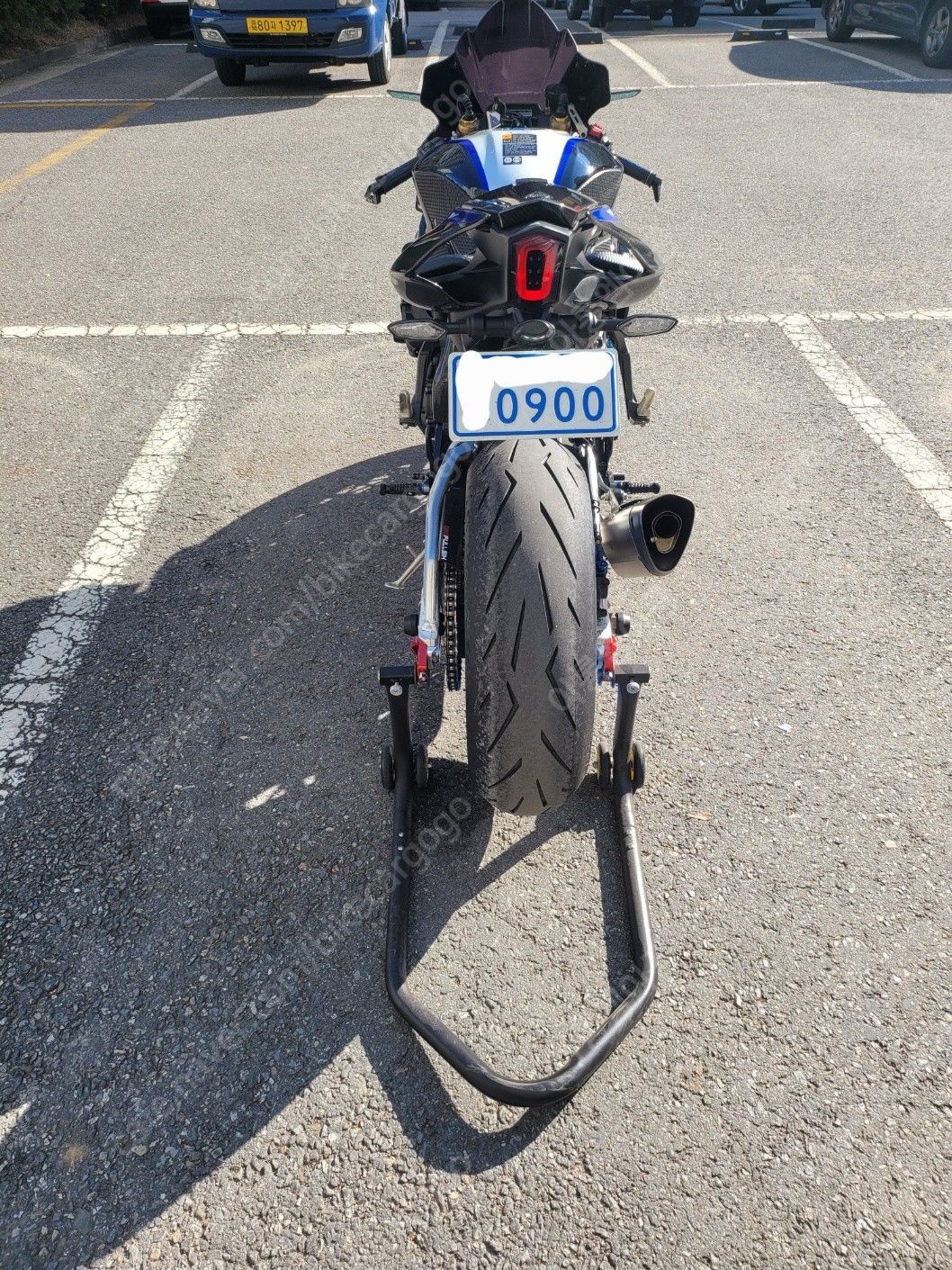 야마하 YZF R1 M more