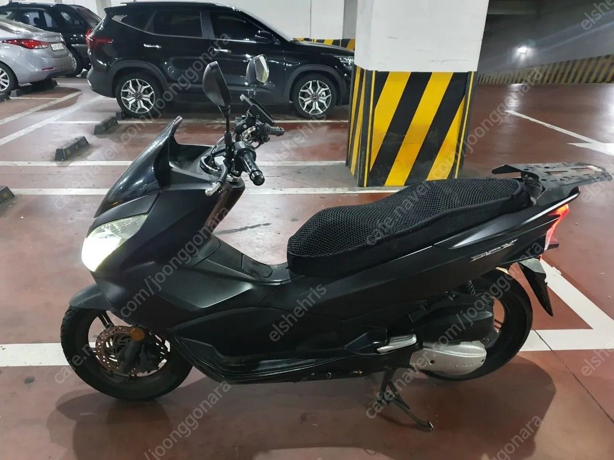 혼다 PCX 125 more