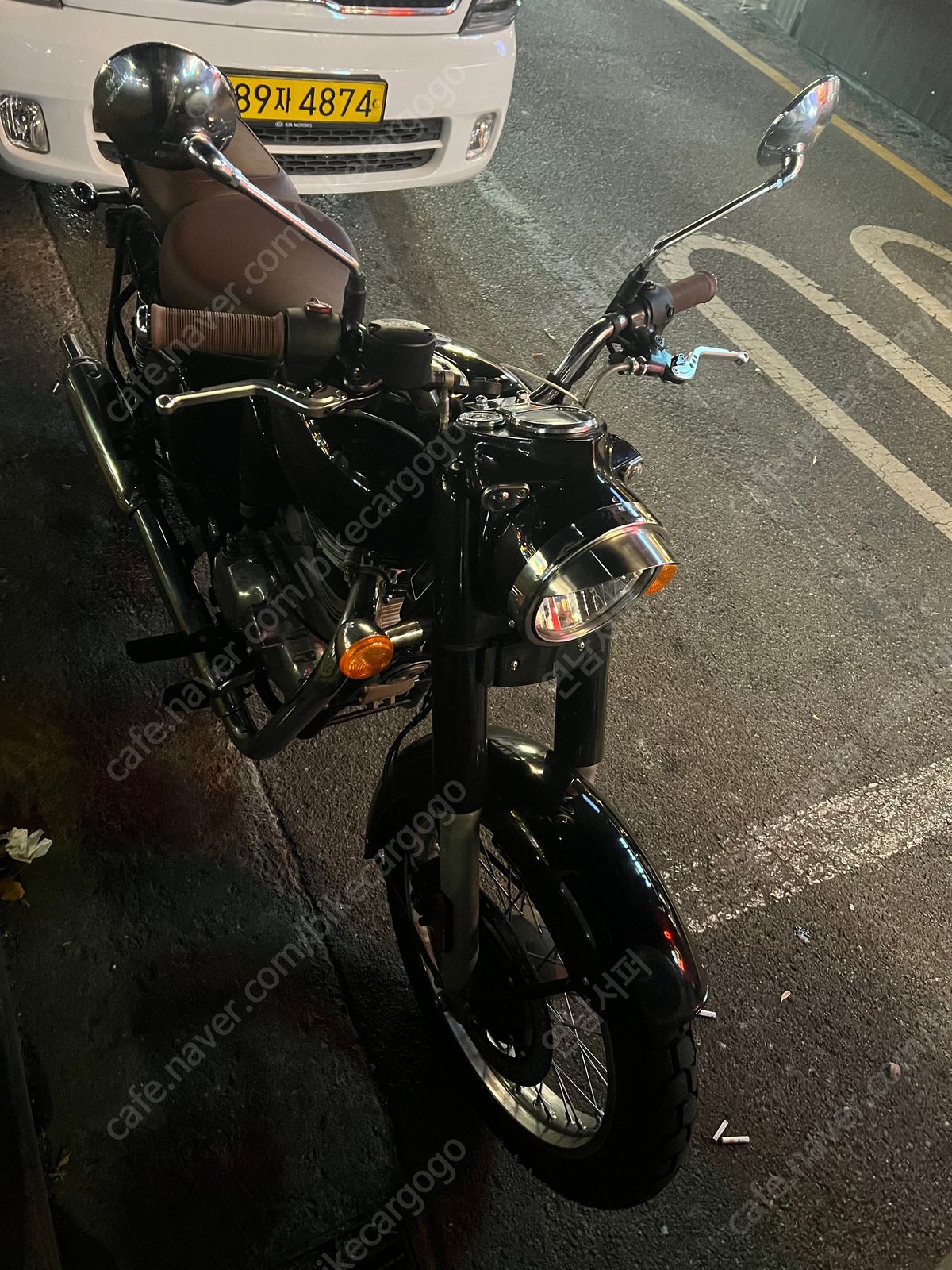 로얄엔필드 클래식 350 main