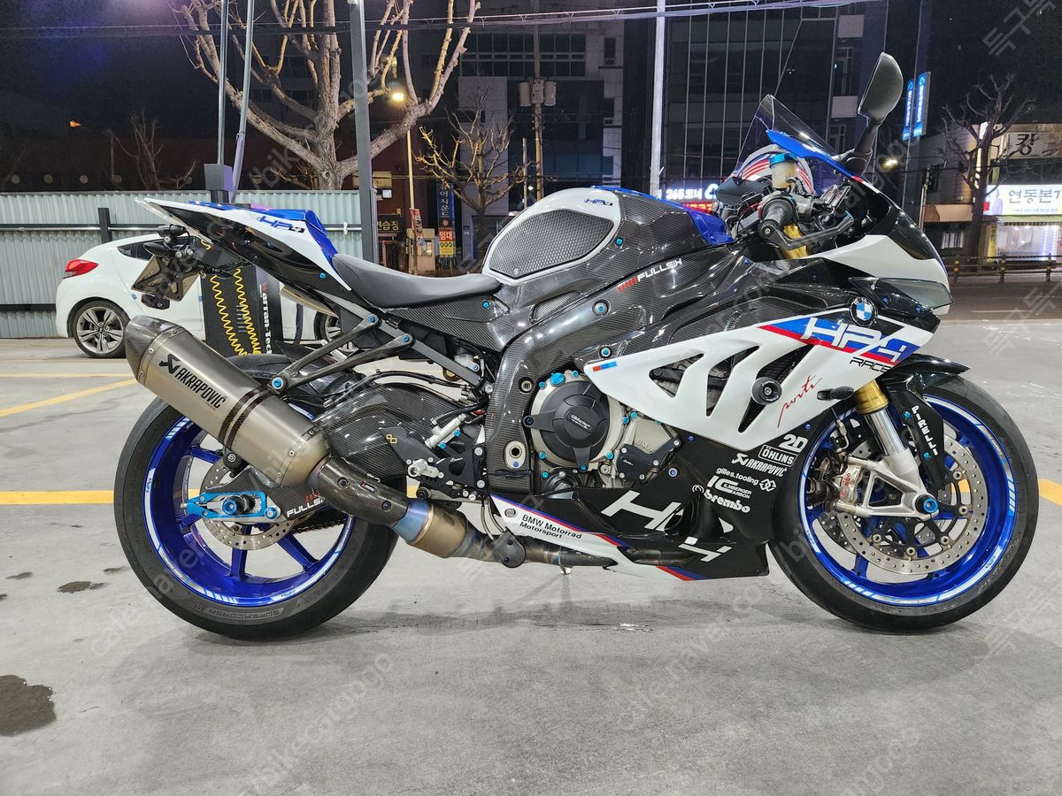 BMW S 1000 RR more