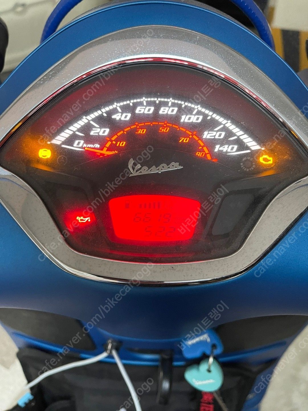 베스파 GTS 300 슈퍼스포츠 5