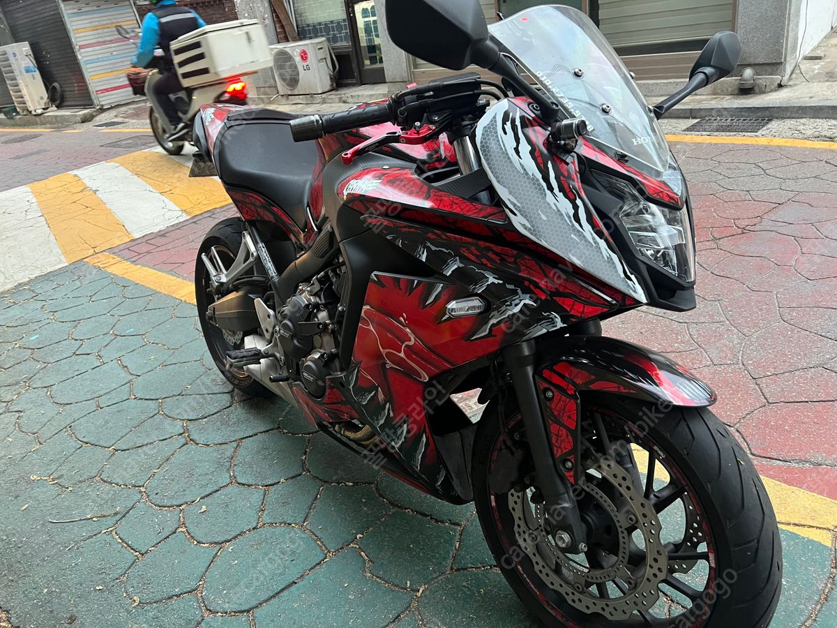혼다 CBR 650 F 10