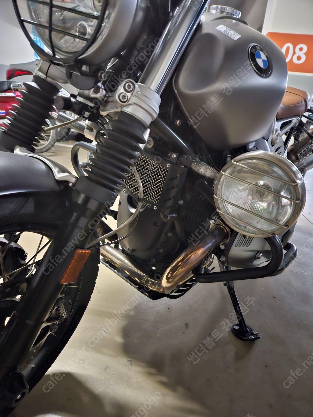 BMW R nine T 스크램블러 31