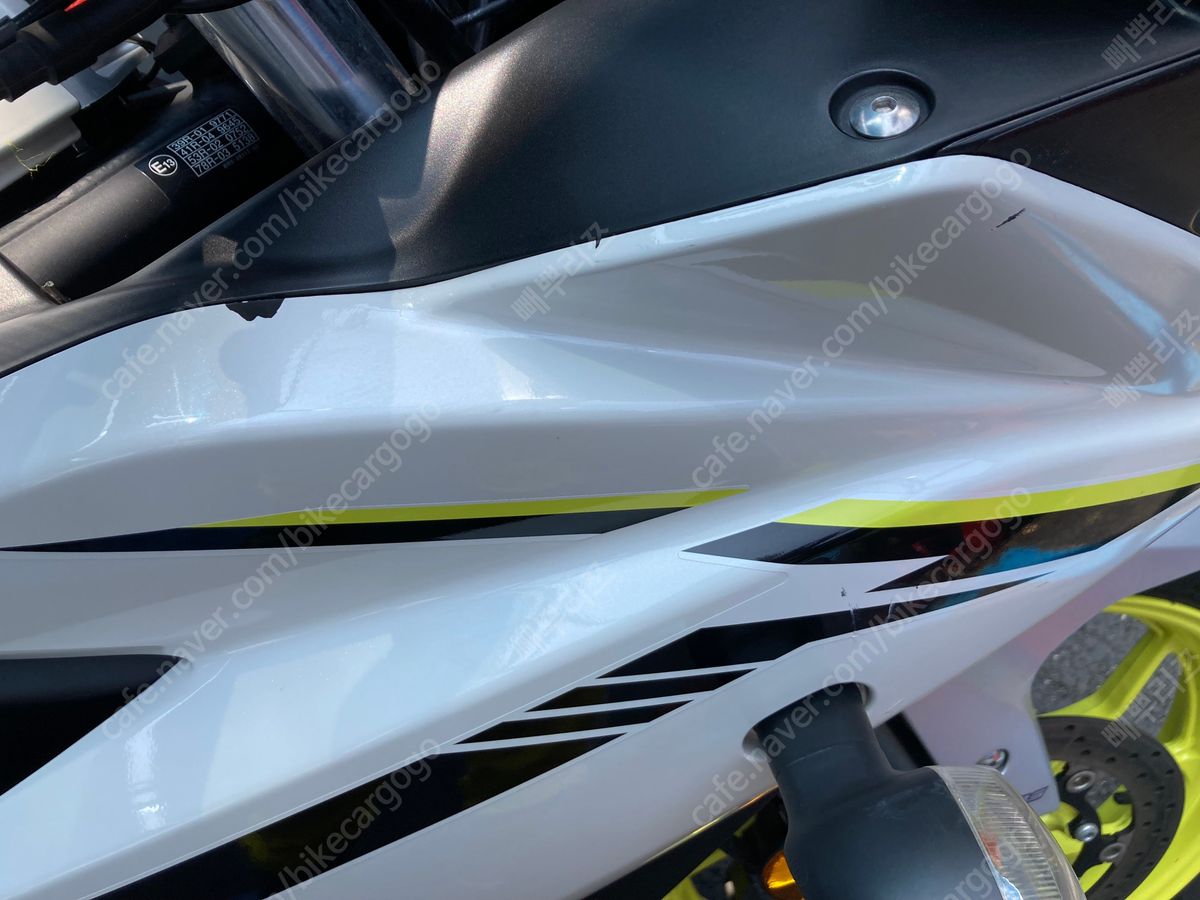 야마하 YZF R3 10