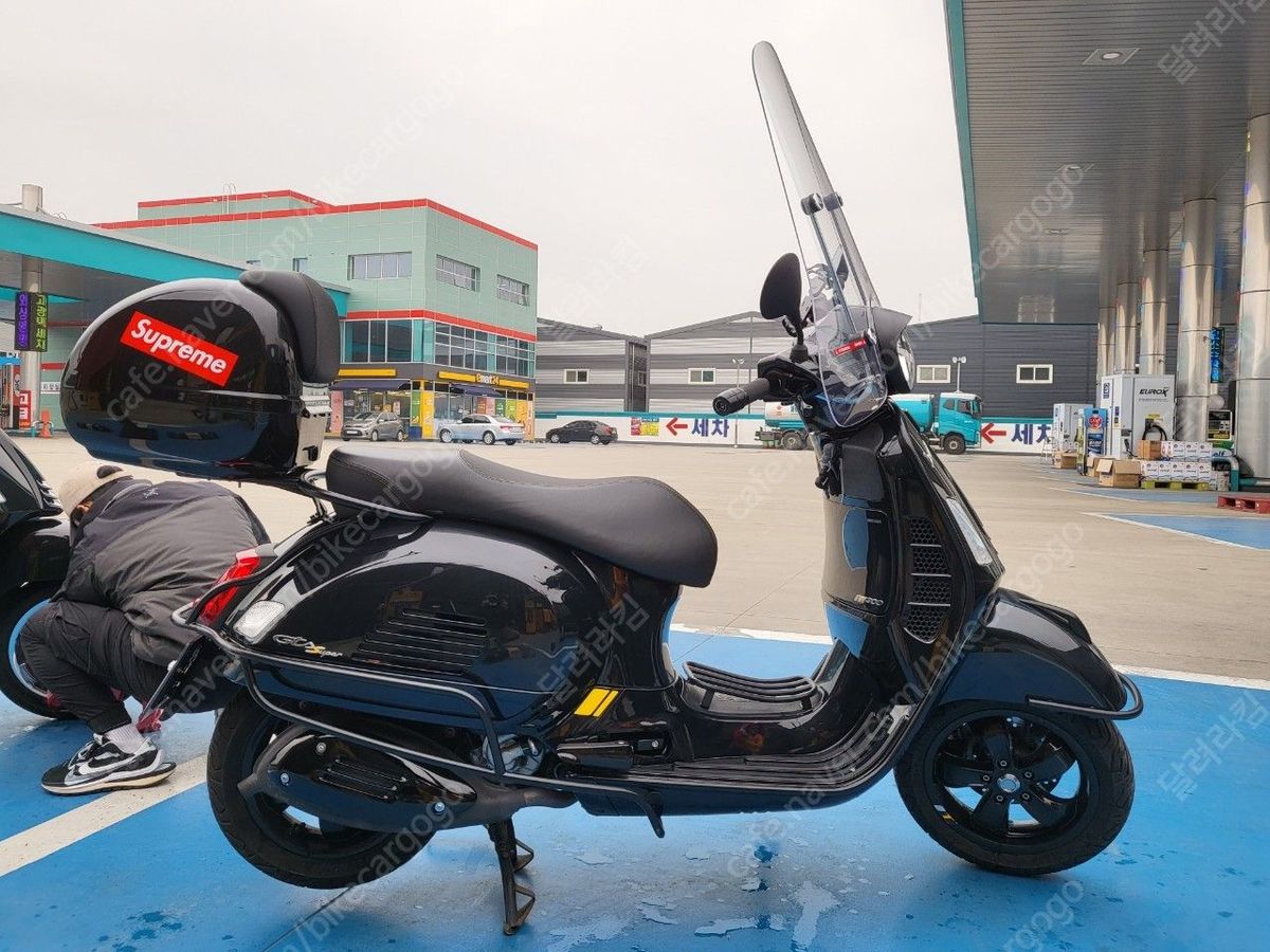 베스파 GTS 300 슈퍼테크 11