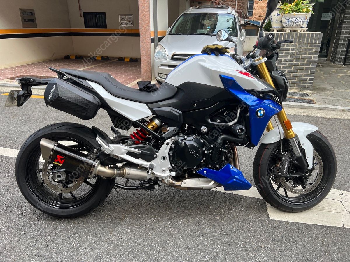BMW F 900 R more