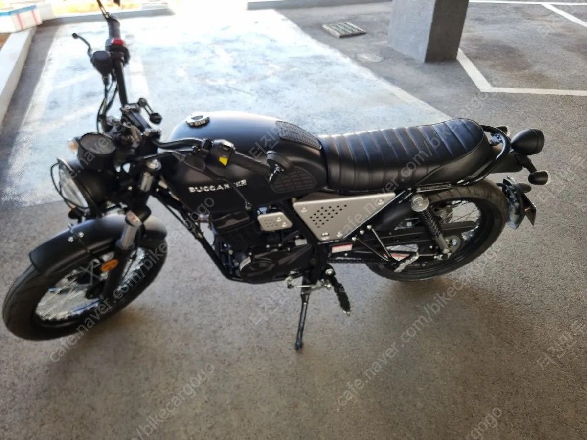 기타 125 S more