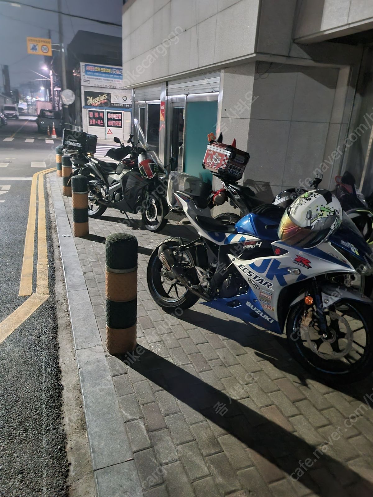 스즈키 GSX R 125 ABS thumb 2