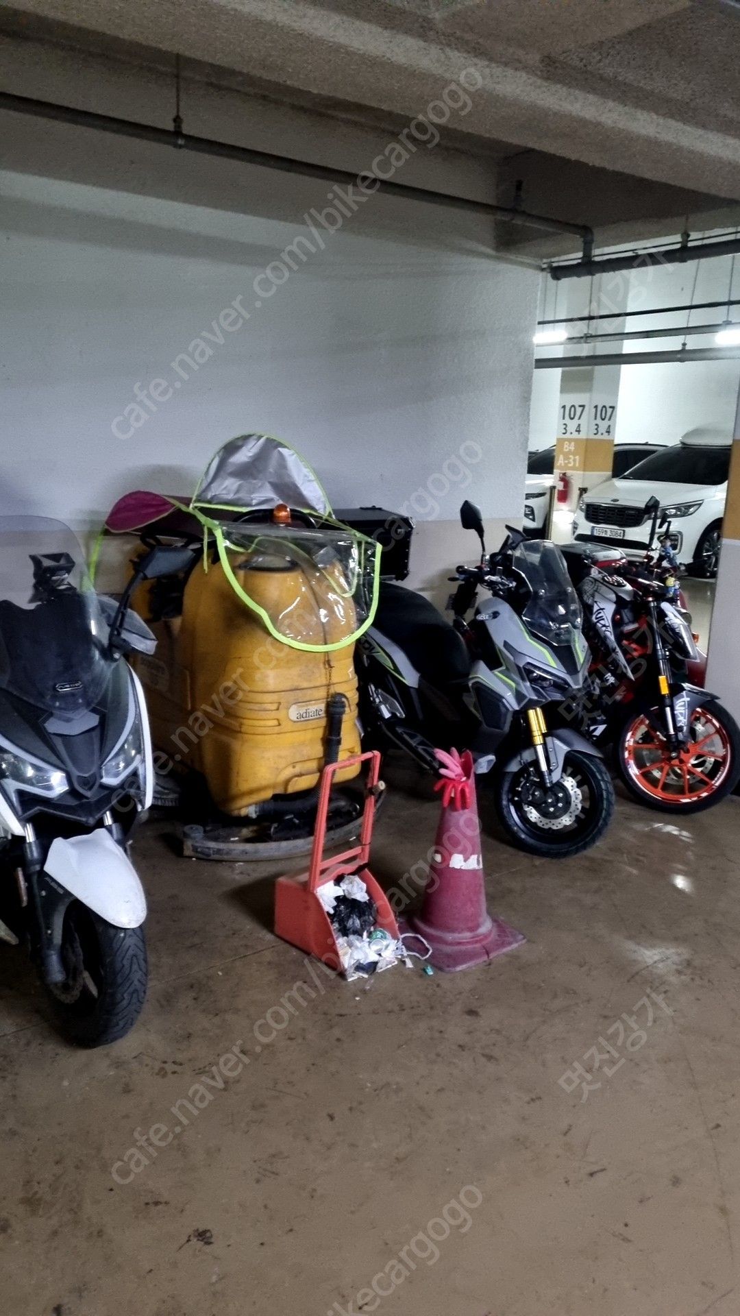 KTM 390 듀크 9