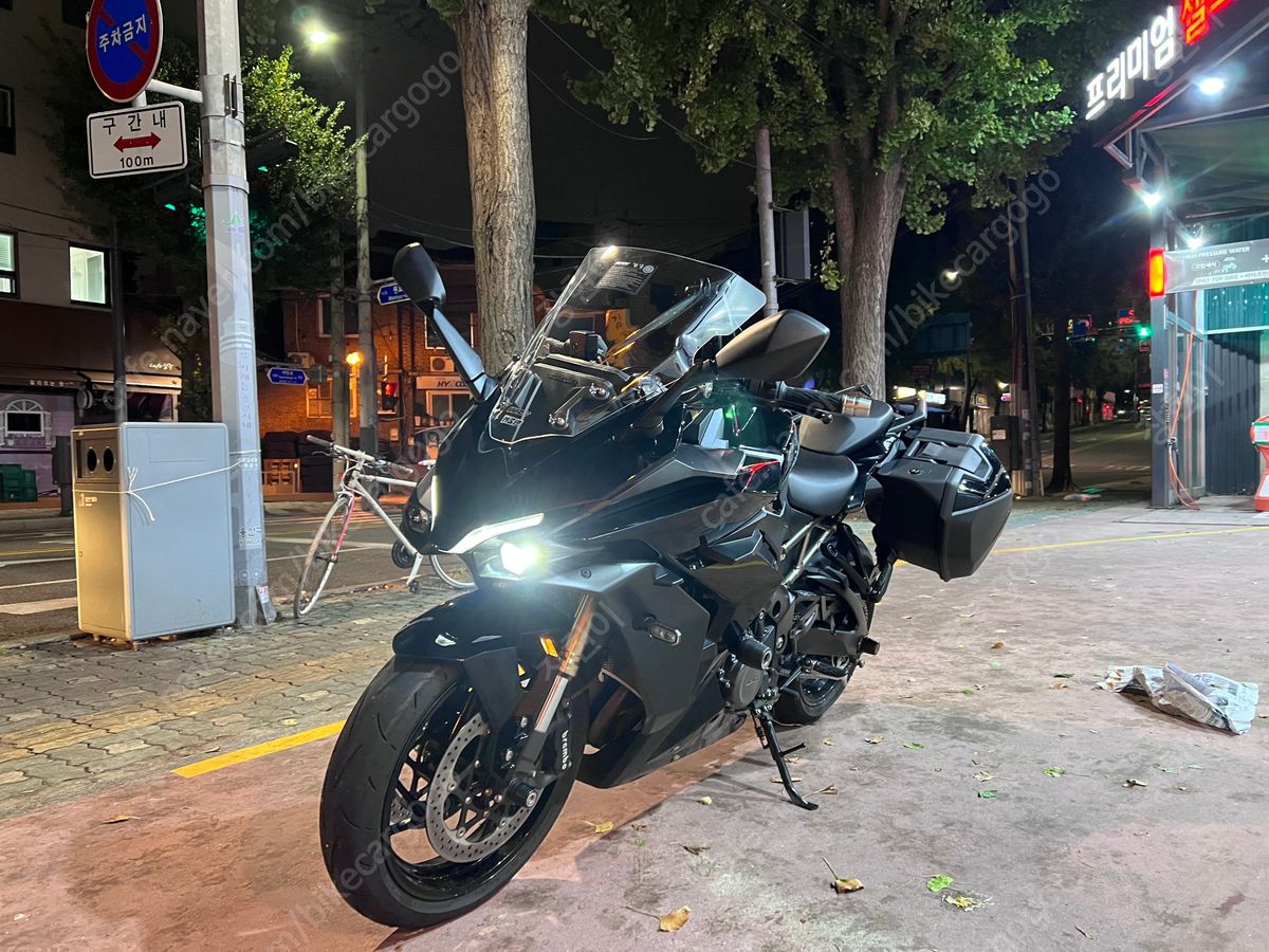 스즈키 글라디우스 650 main