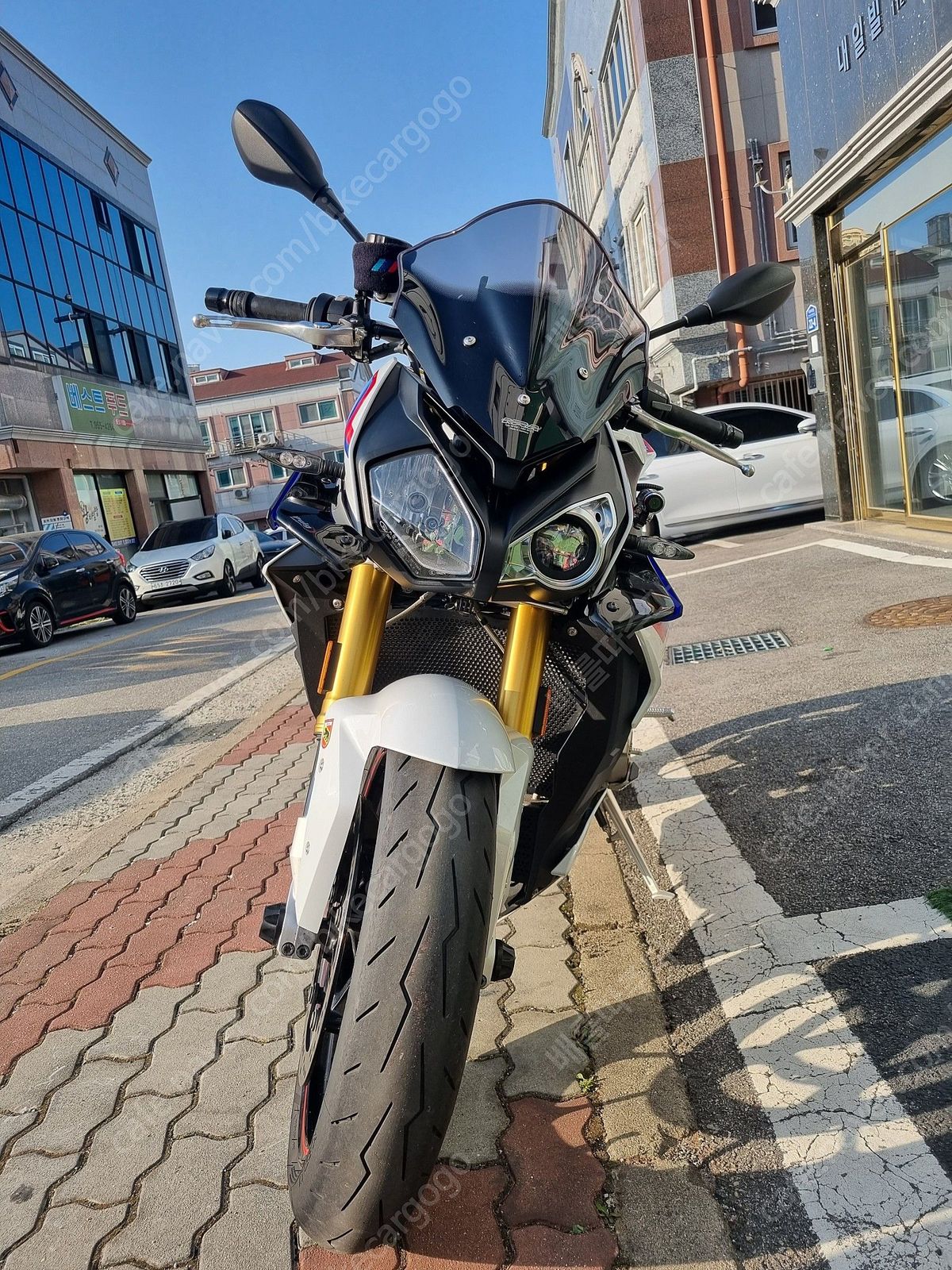 BMW S 1000 R thumb 2
