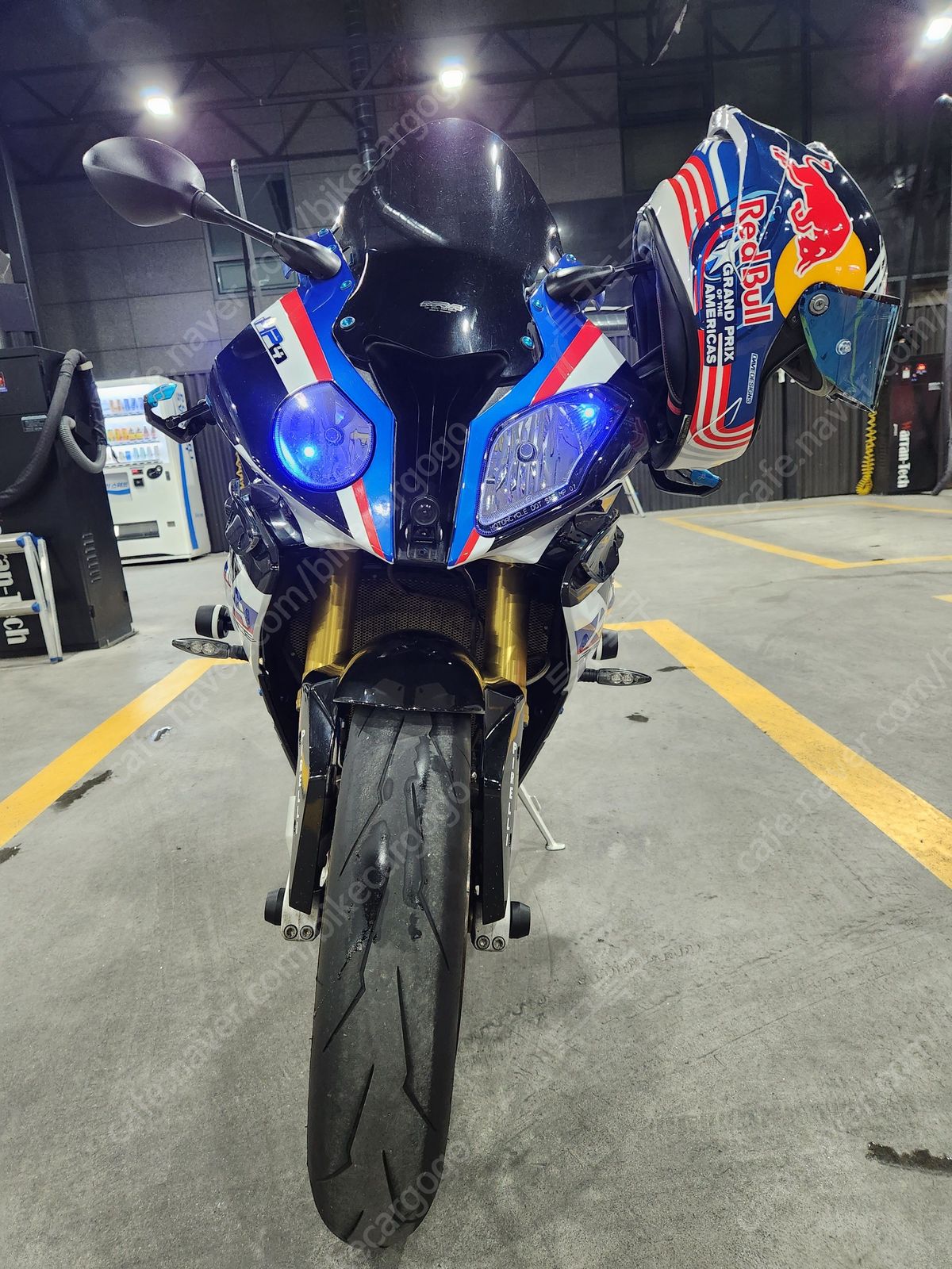 BMW S 1000 RR thumb 2