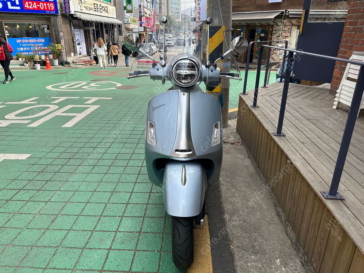 베스파 GTS 300 슈퍼테크 main