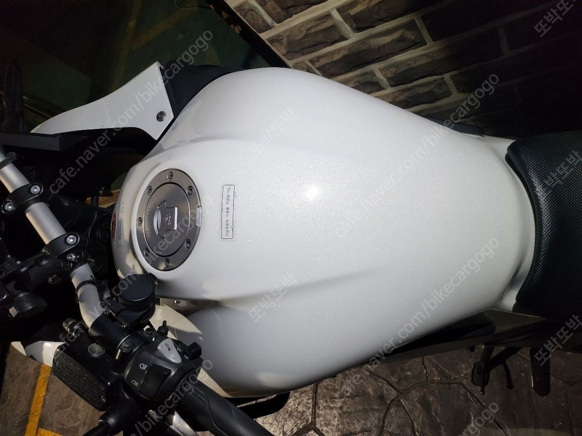 혼다 VFR 1200 XC thumb 2