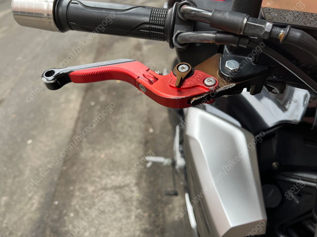 혼다 CB 125 R 12
