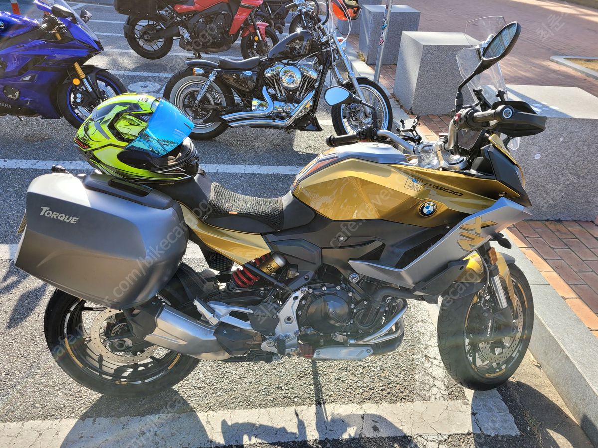 BMW F 900 XR 7