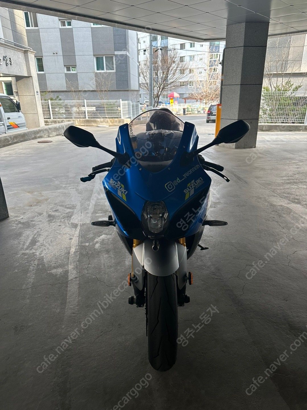 스즈키 GSX R 1000 R 4