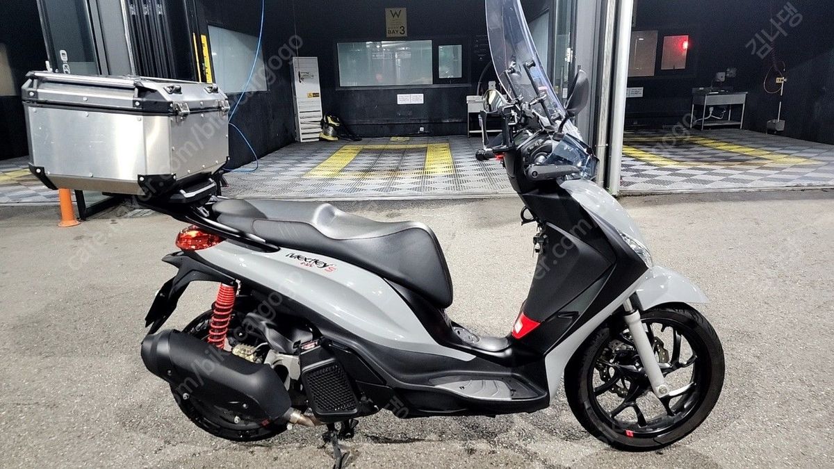 피아지오 메들리 125 S 4