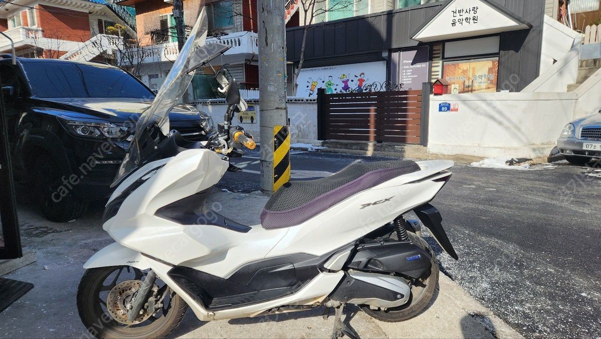 혼다 PCX 125 more