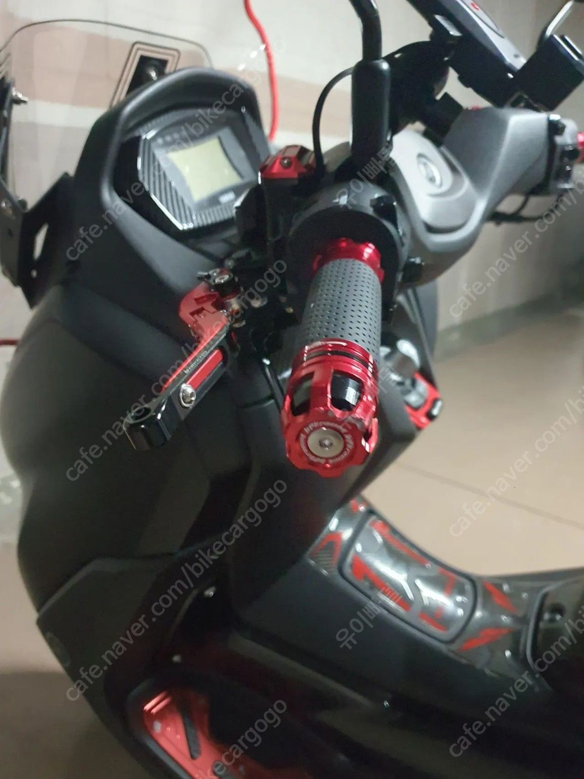 야마하 NMAX 125 12