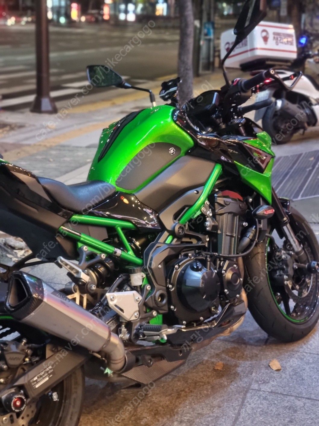 가와사키 Z 900 more
