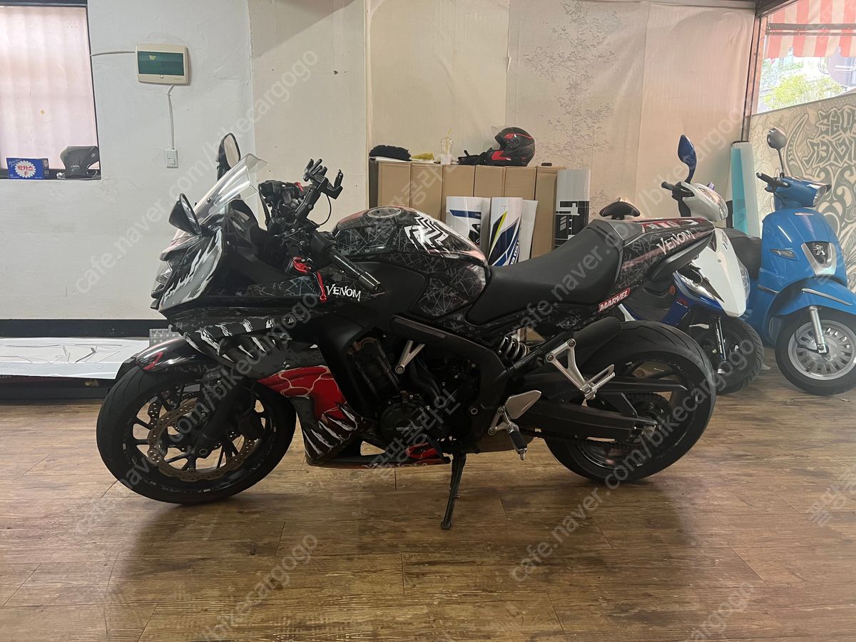 혼다 CBR 650 F 6