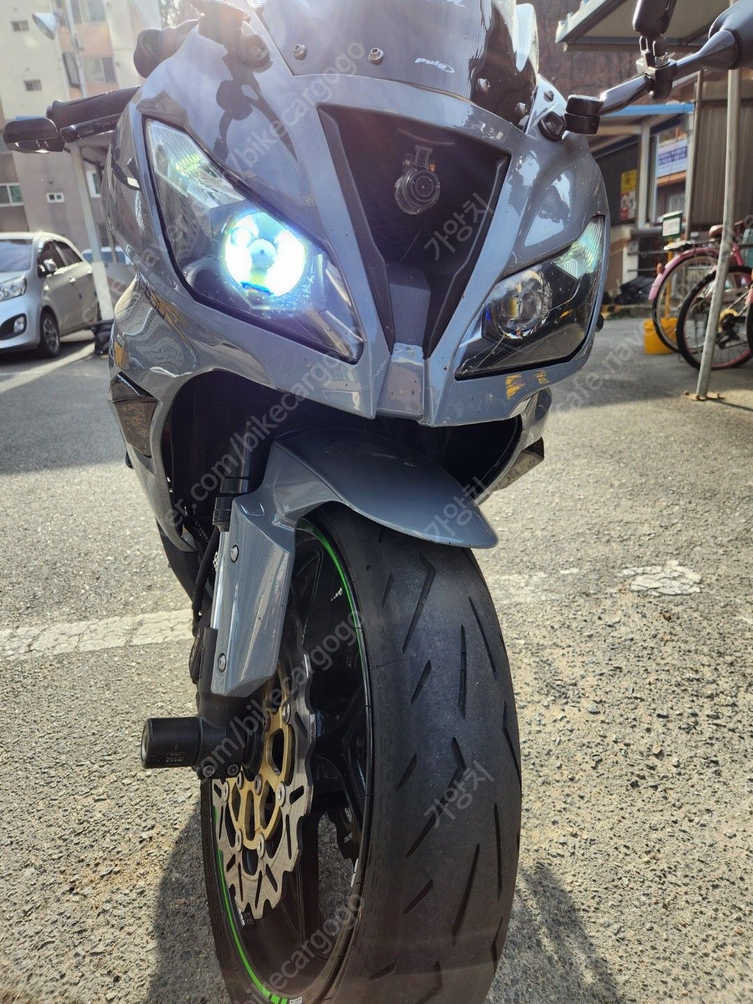 가와사키 닌자 ZX-6R 4