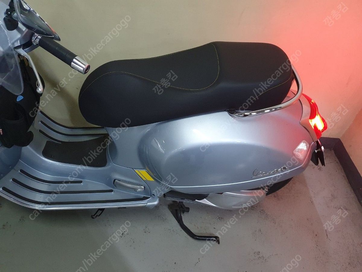 베스파 GTS 300 슈퍼테크 6
