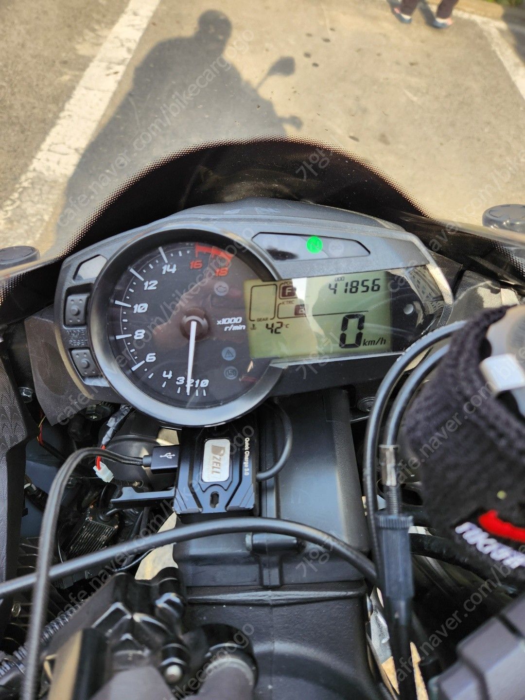 가와사키 닌자 ZX-6R main