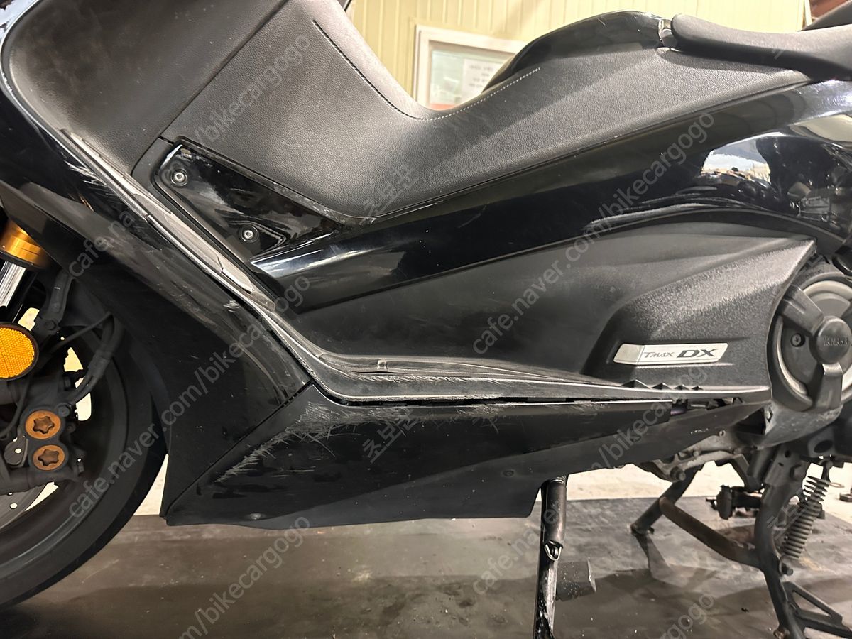 야마하 TMAX DX 5