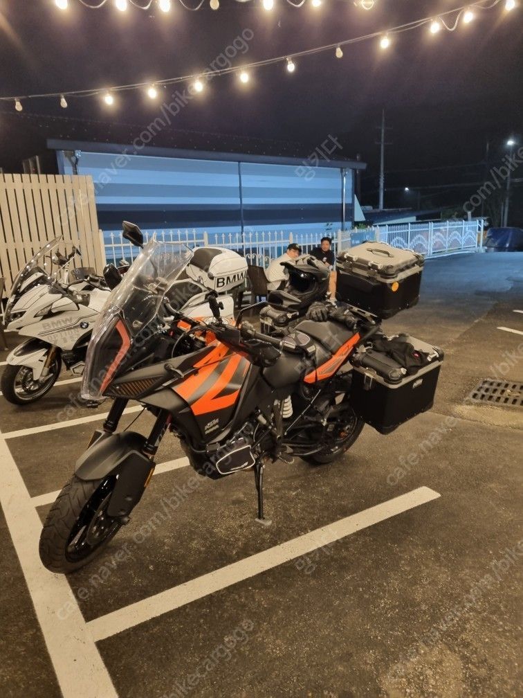 KTM 1290 슈퍼 어드벤처 S 4