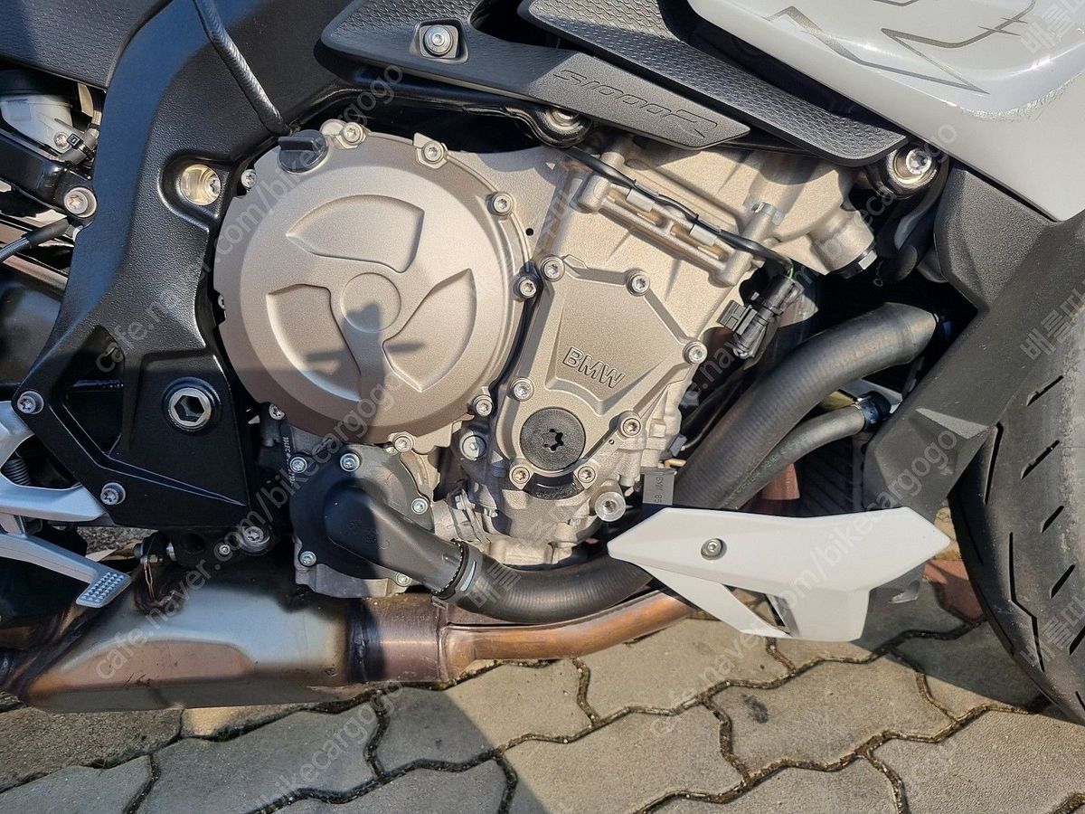 BMW S 1000 R more