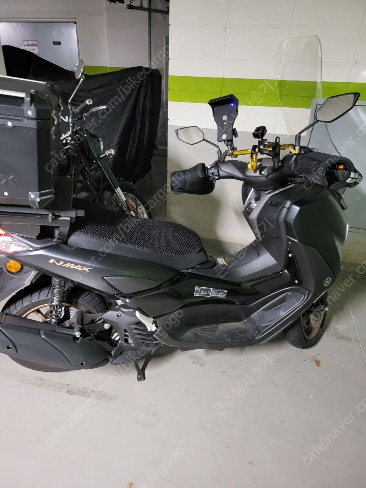 야마하 NMAX 125 more