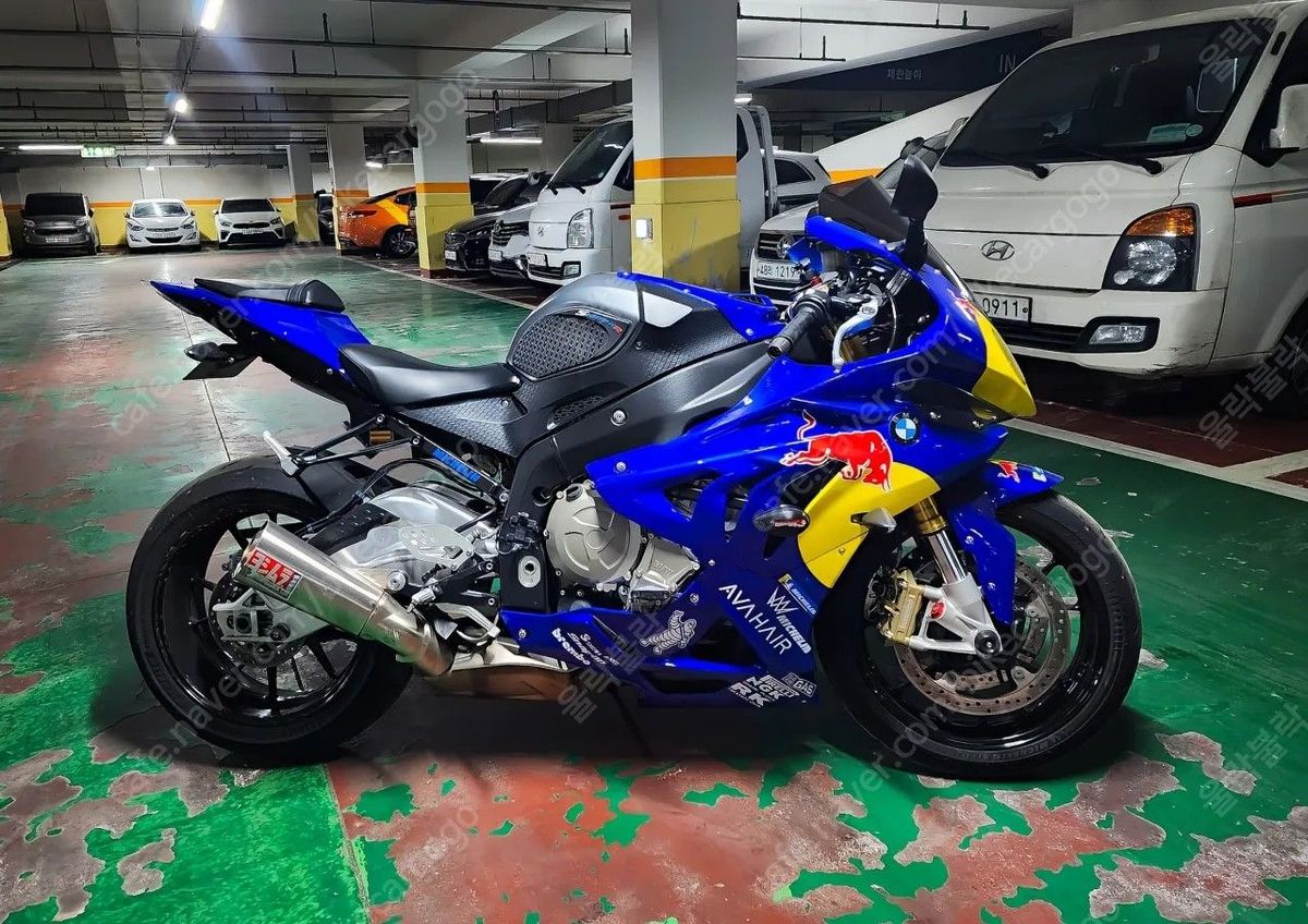 BMW S 1000 RR thumb 2