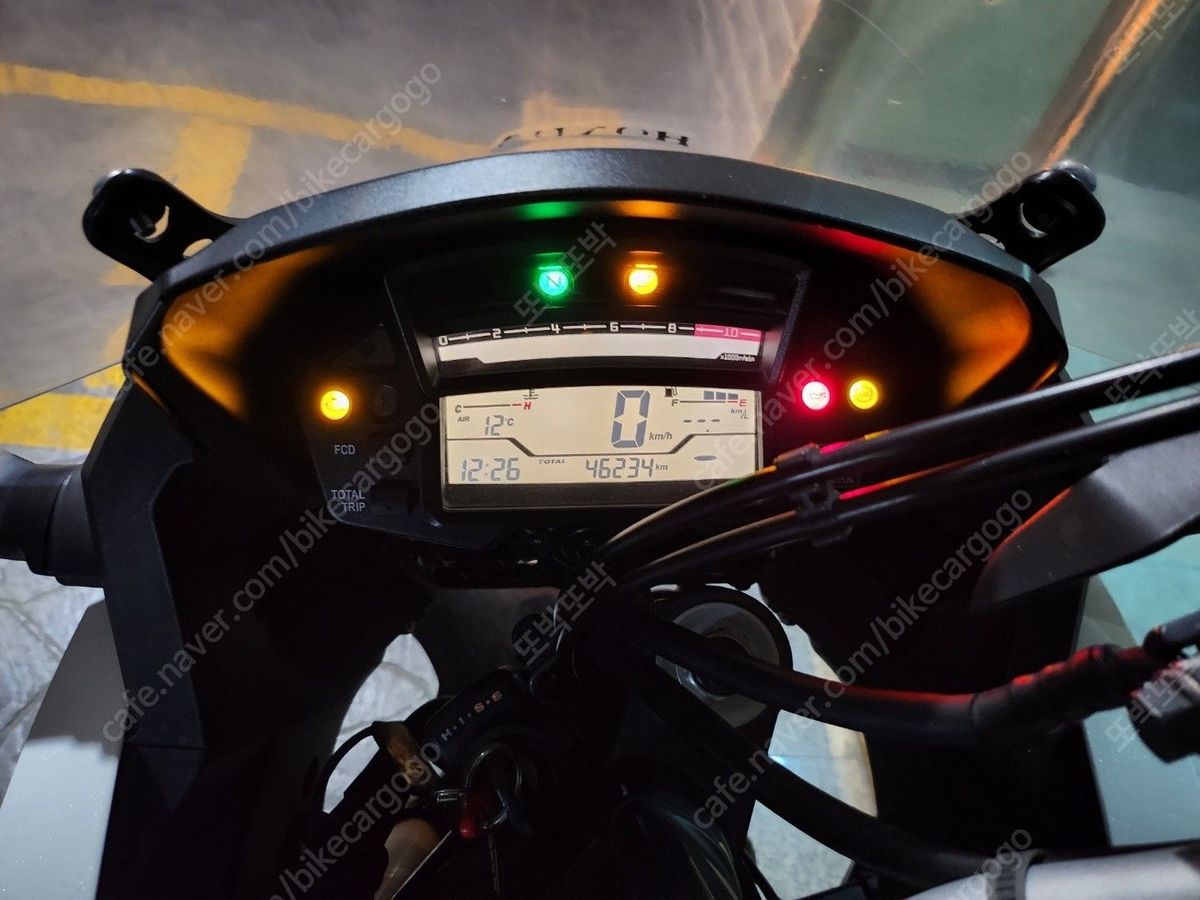 혼다 VFR 1200 XC 25