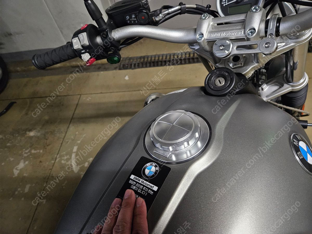 BMW R nine T 스크램블러 25