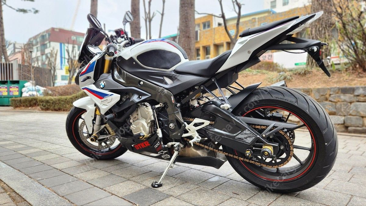 BMW S 1000 R 16