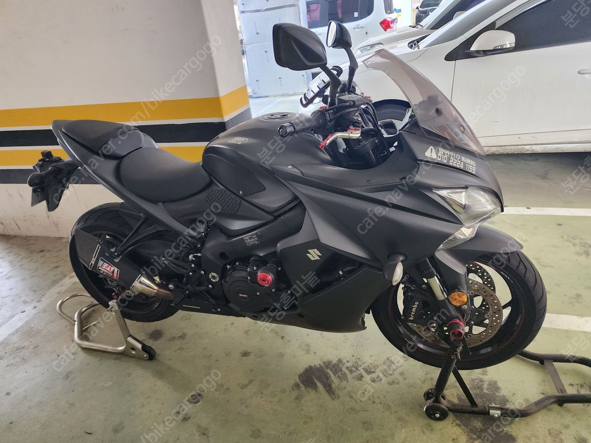 스즈키 GSX S 1000 F 7