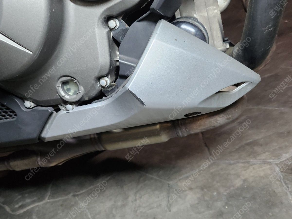 혼다 VFR 1200 XC 12
