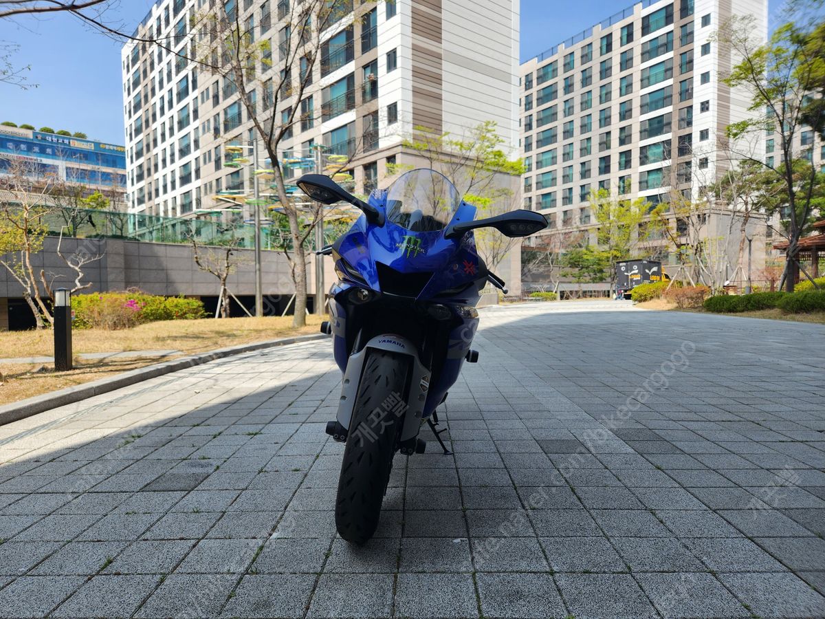 야마하 YZF R6 7