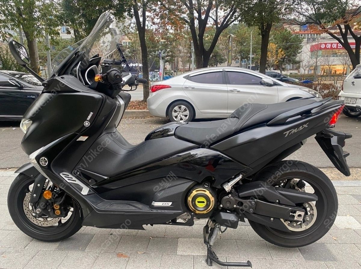 야마하 TMAX DX 6